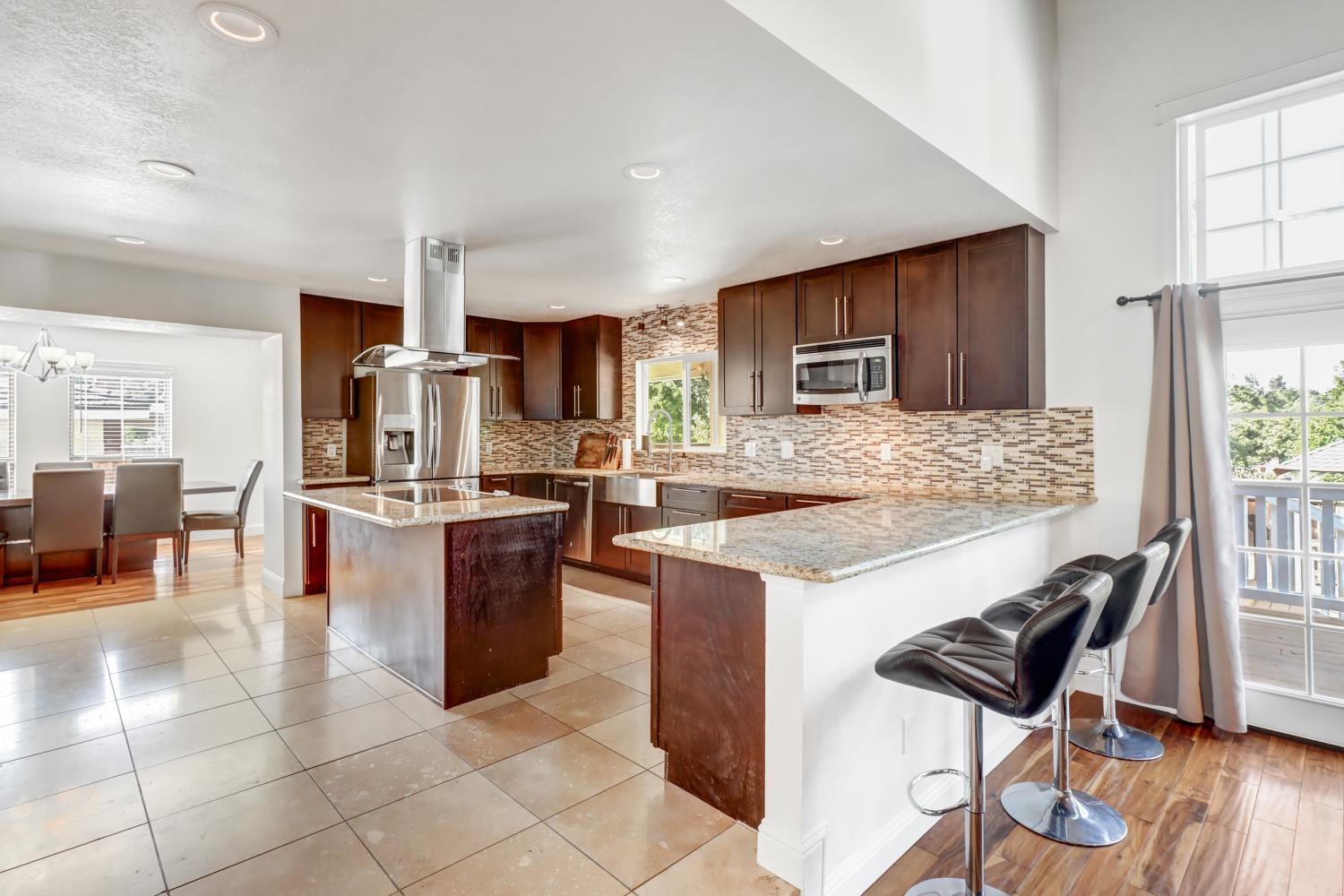 8023 Ridgeglen Way Fair Oaks, CA 95628 - Photo 19 of 64