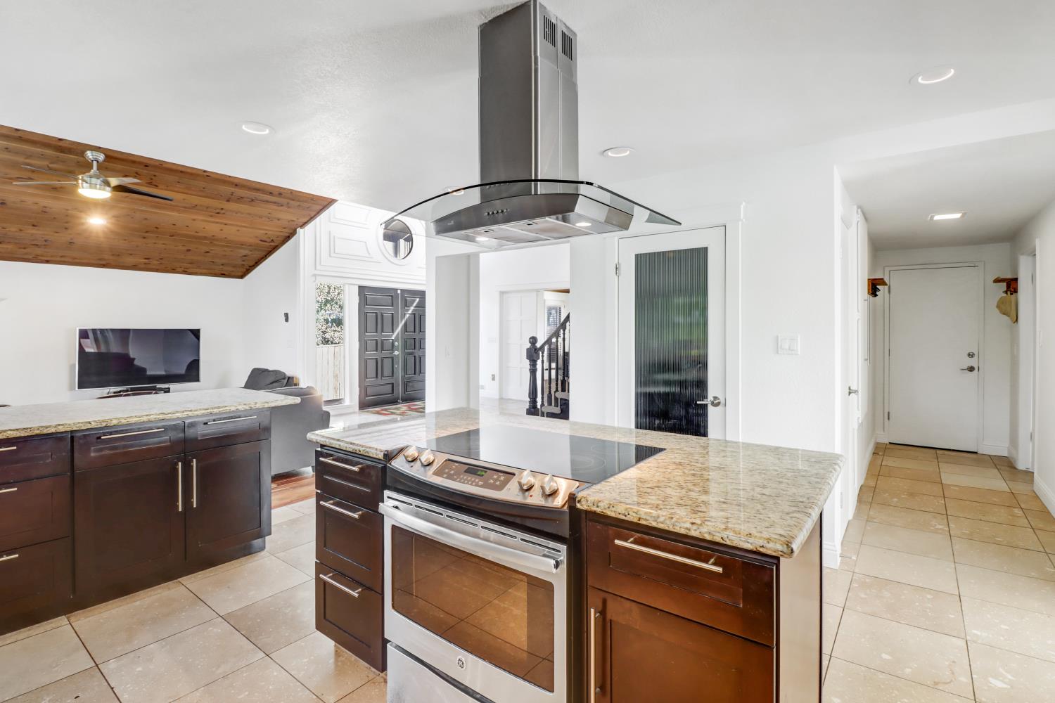 8023 Ridgeglen Way Fair Oaks, CA 95628 - Photo 24 of 64