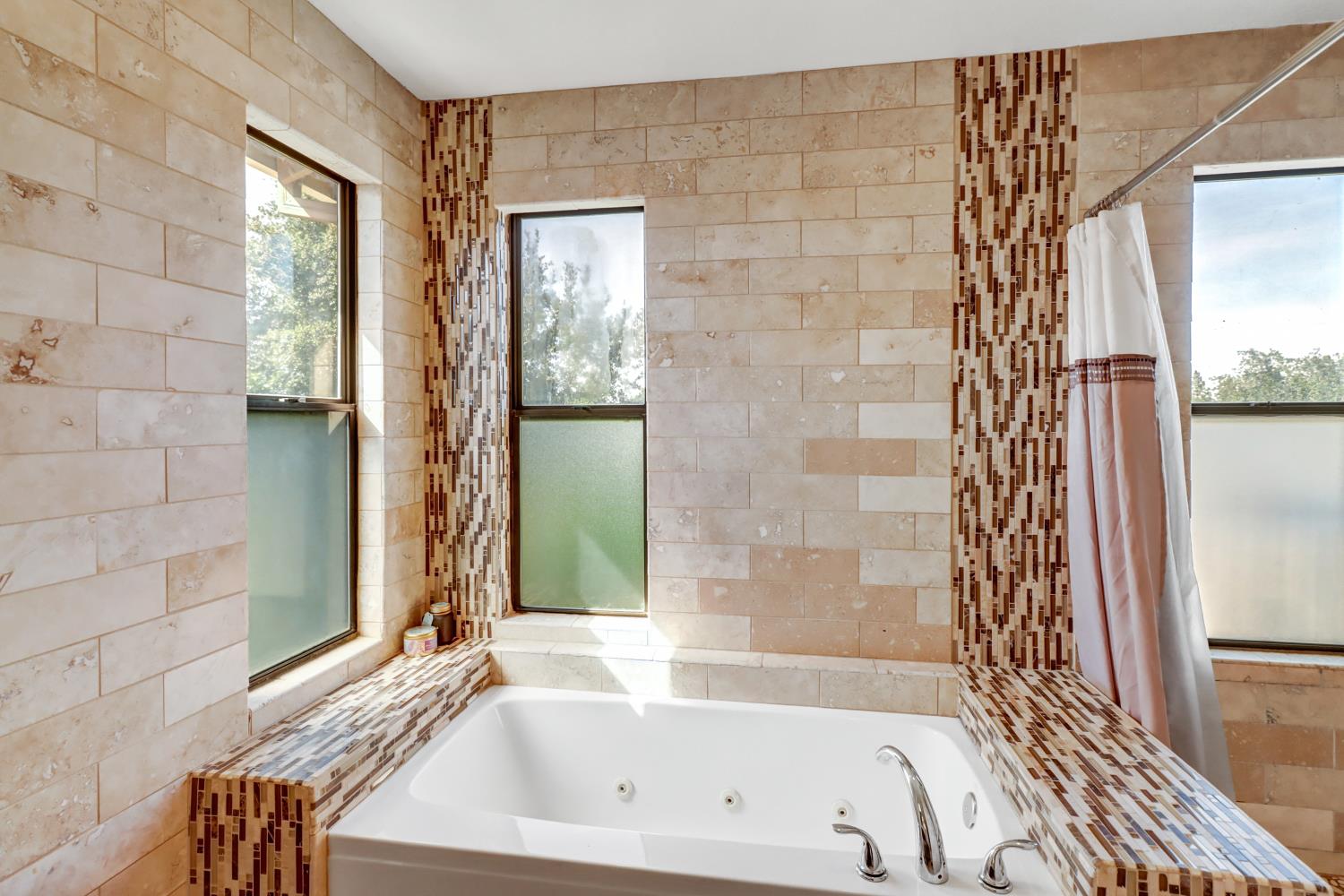 8023 Ridgeglen Way Fair Oaks, CA 95628 - Photo 40 of 64