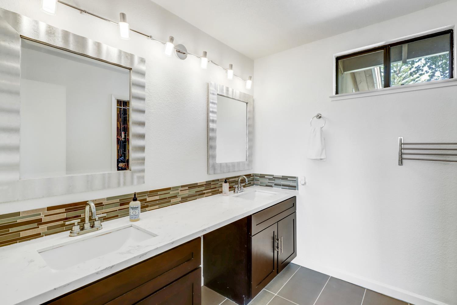 8023 Ridgeglen Way Fair Oaks, CA 95628 - Photo 43 of 64