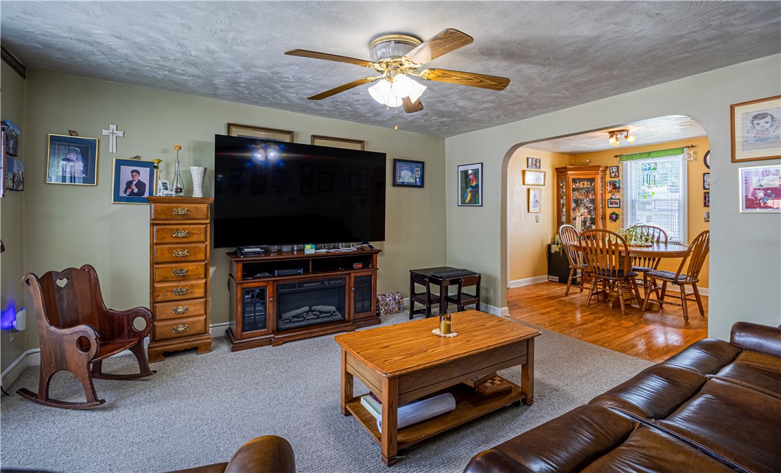 43 Duane Street Warwick, RI 02818 - Photo 13 of 21