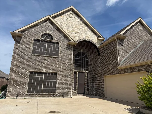 $569,000 | 129 Quail Run Road, Red Oak, TX 75154