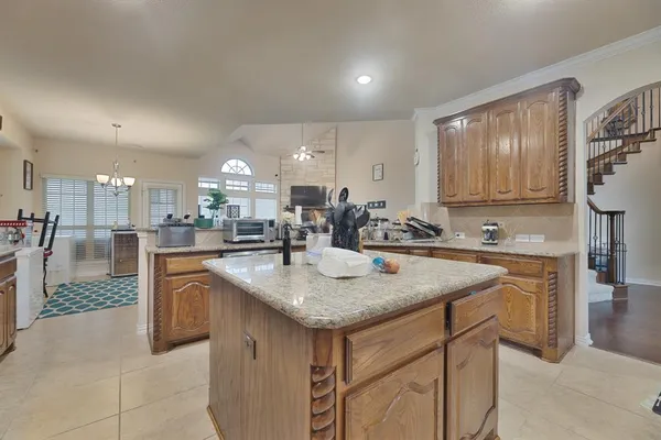 $565,000 | 129 Quail Run Road, Red Oak, TX 75154