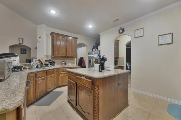 $565,000 | 129 Quail Run Road, Red Oak, TX 75154