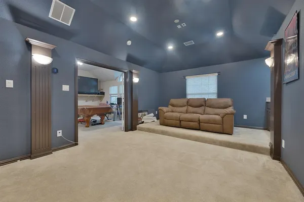 $565,000 | 129 Quail Run Road, Red Oak, TX 75154