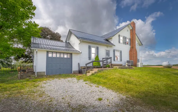 $225,000 | 6520 Hall Road, Centerburg, OH 43011