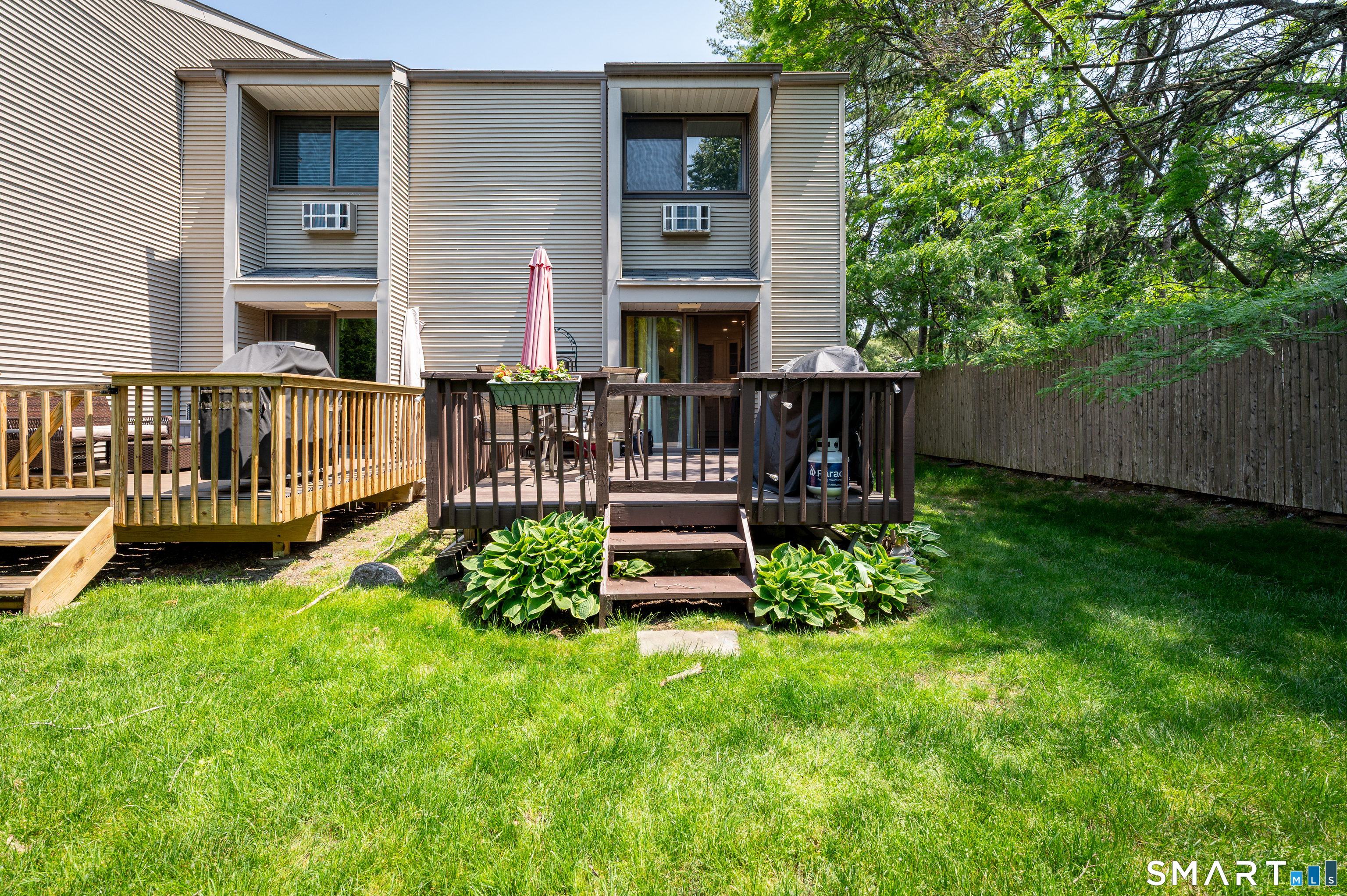 168 Belltown Road, Unit 11 Stamford, CT 06905 - Photo 22 of 25