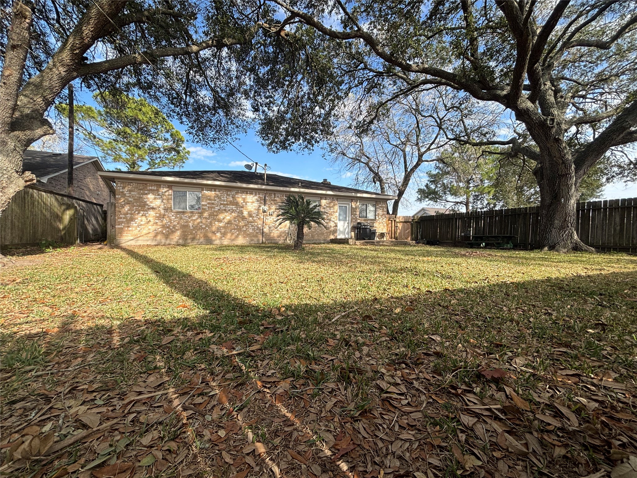 3130 Balzar Drive Dickinson, TX 77539 - Photo 2 of 26