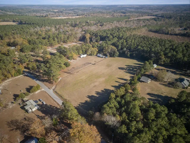 $275,000 | 40 Hillview Road, St. Matthews, SC 29135