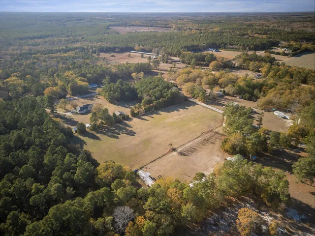 $275,000 | 40 Hillview Road, St. Matthews, SC 29135