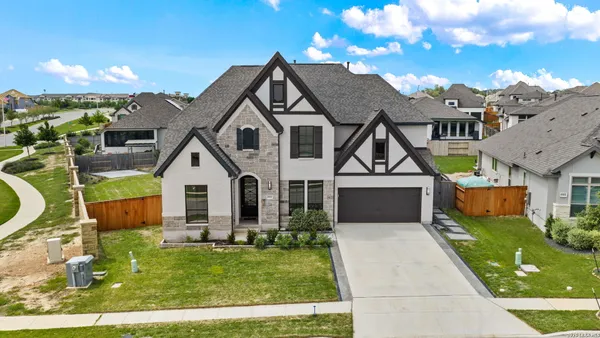 $4,500 | 1907 Peres Street, New Braunfels, TX 78132