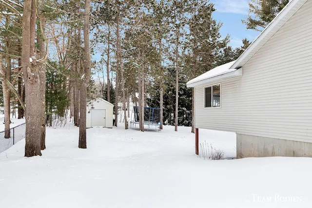 $335,000 | 7302 High Timber Drive, Greenville, MI 48838