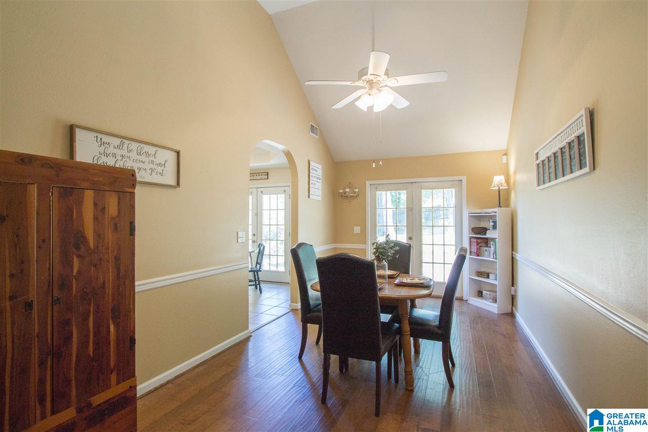 141 Horseshoe Circle Alabaster, AL 35007 - Photo 6 of 34