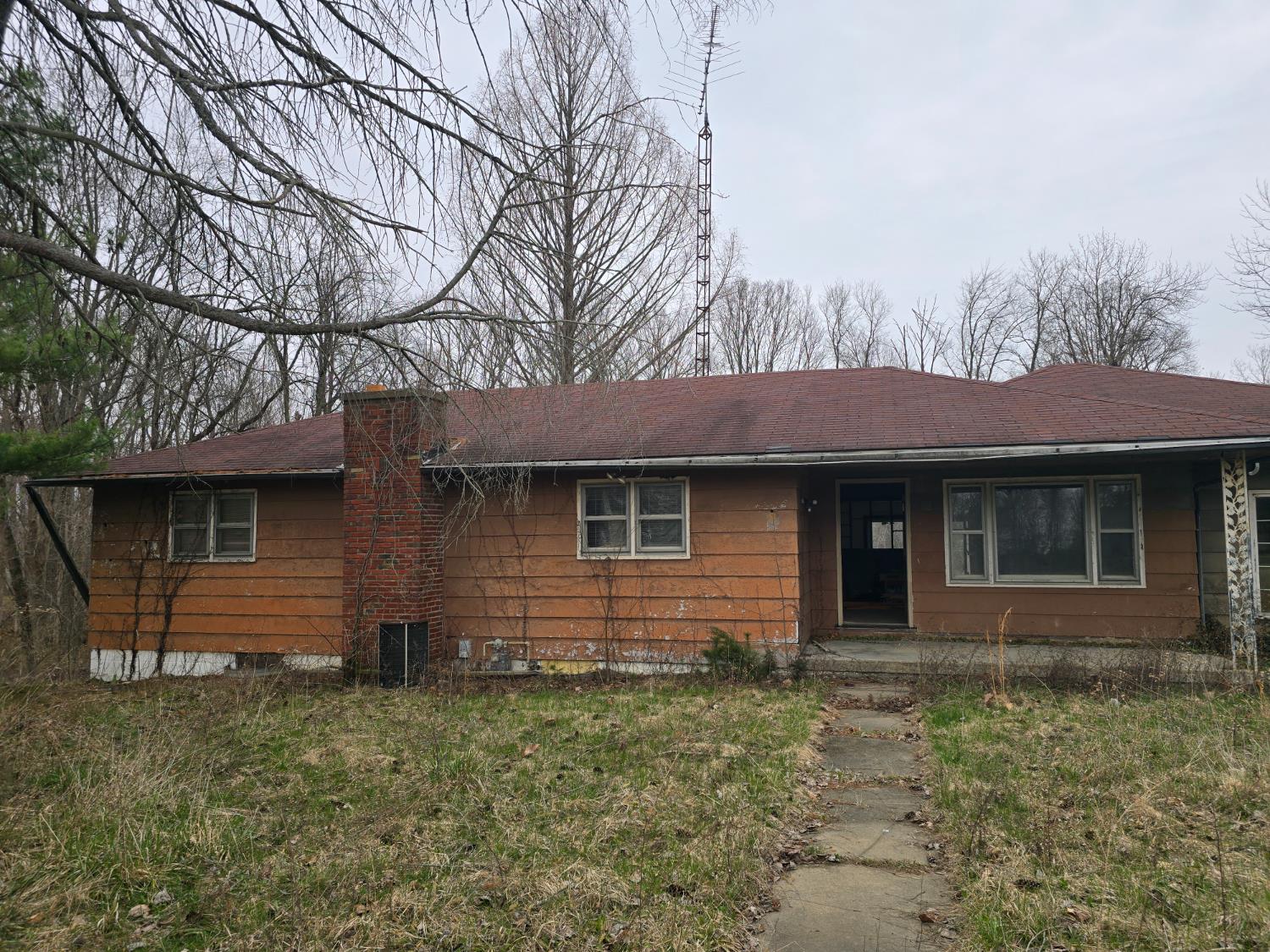 1926 East Little Bear Road Connersville, IN 47331 - Photo 1 of 16