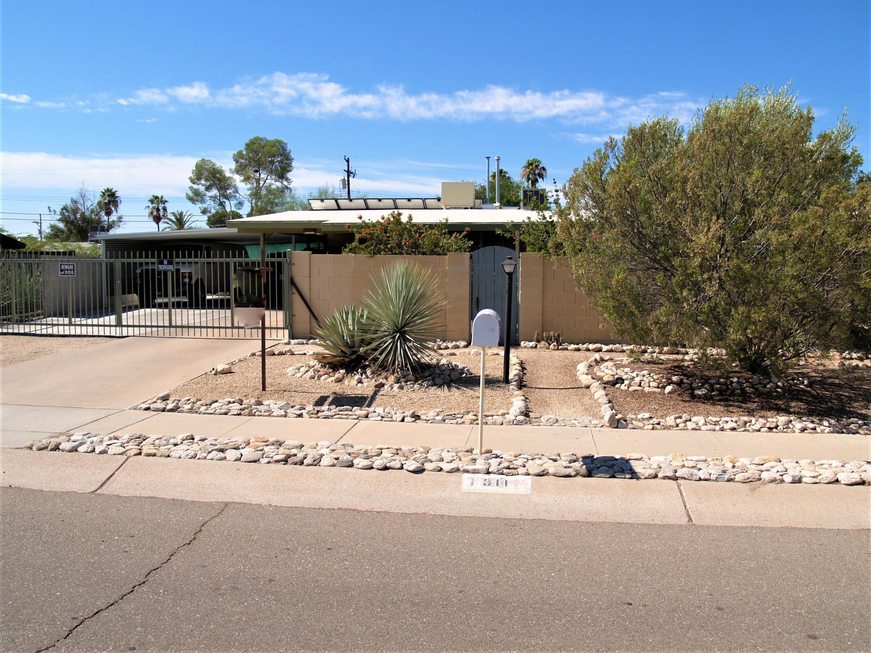 1311 West River Road Tucson, AZ 85704 - Photo 1 of 32 Gallery Image 1