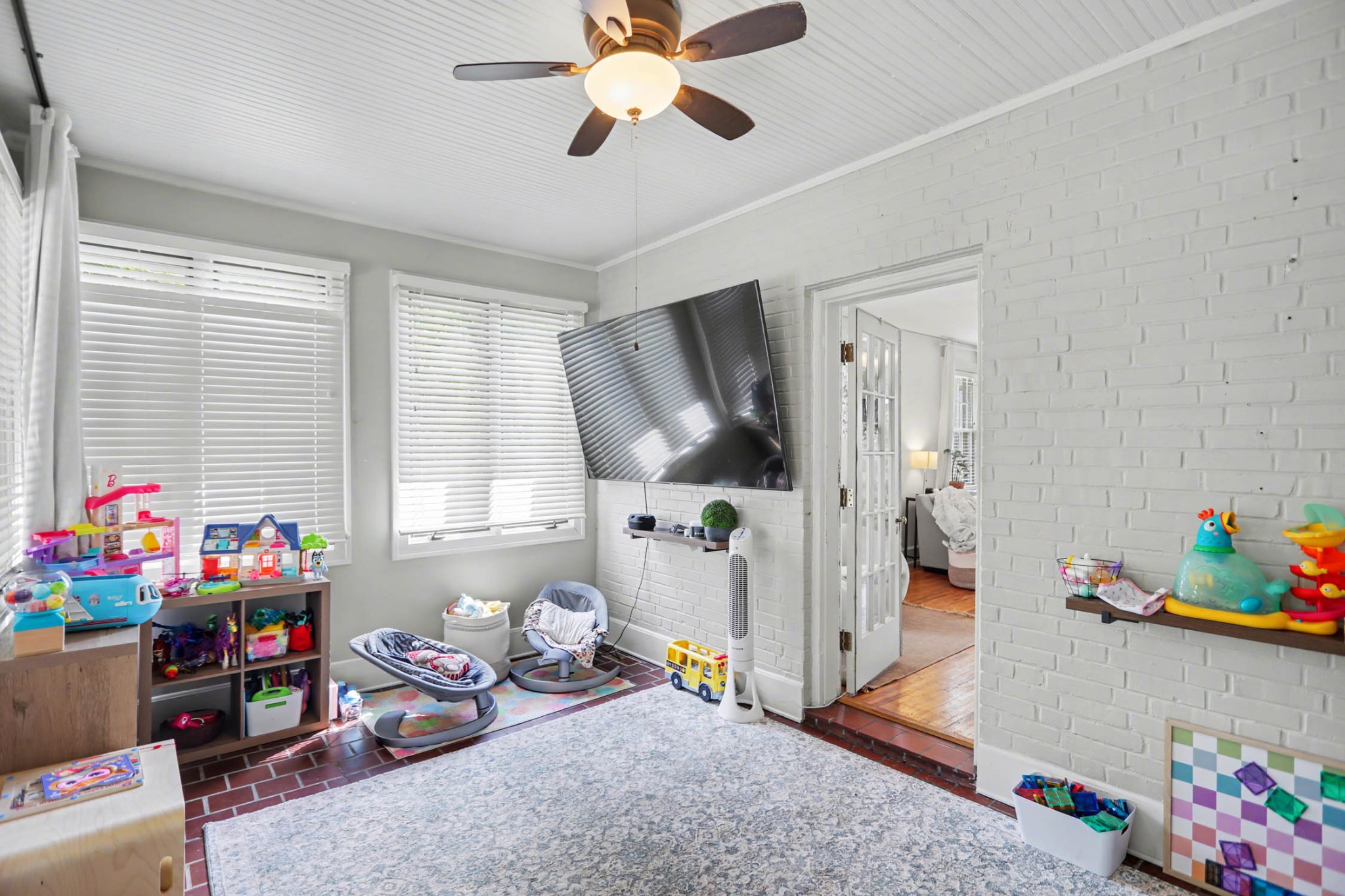 703 5th Avenue West Springfield, TN 37172 - Photo 16 of 36