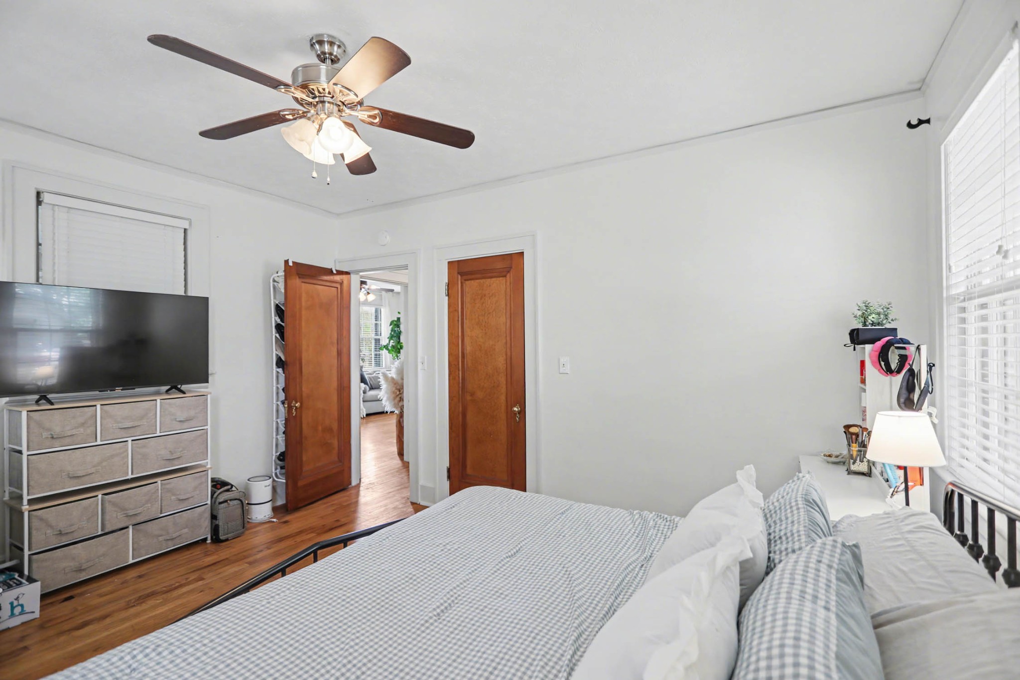 703 5th Avenue West Springfield, TN 37172 - Photo 17 of 36