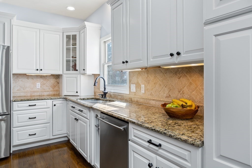 10 Emerson Road Canton, MA 02021 - Photo 9 of 41 Gallery Image 9