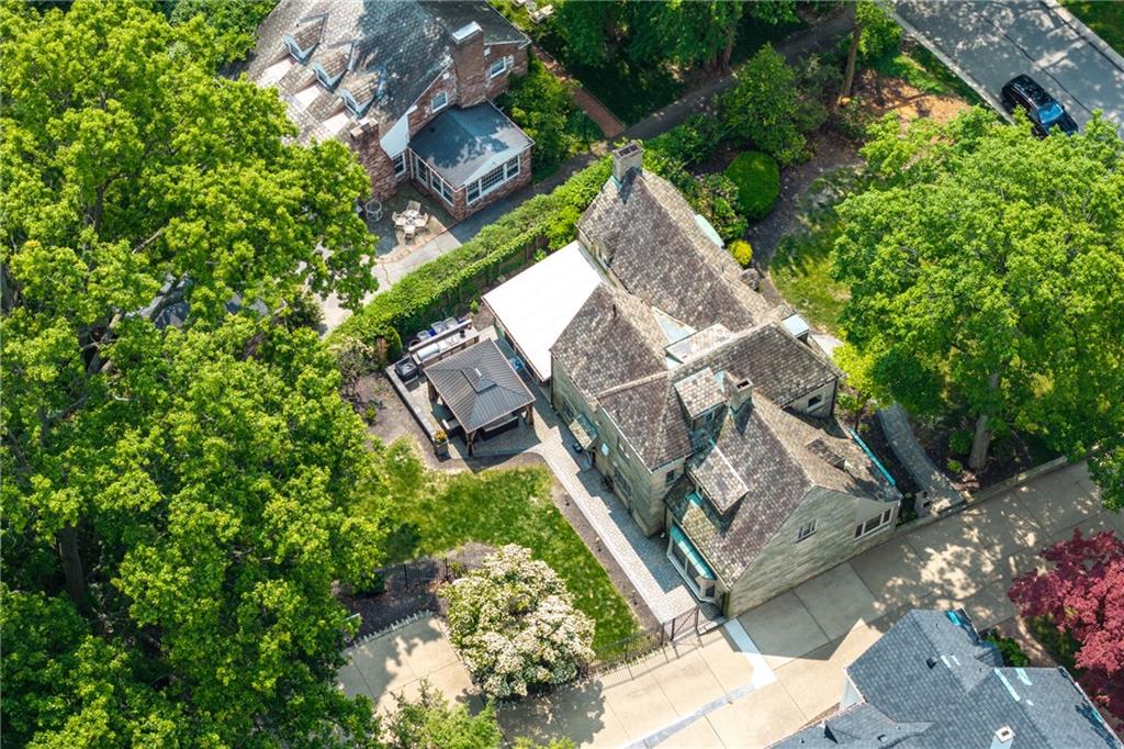 694 Valleyview Road Pittsburgh, PA 15243 - Photo 14 of 50 an aerial view of a house with a yard