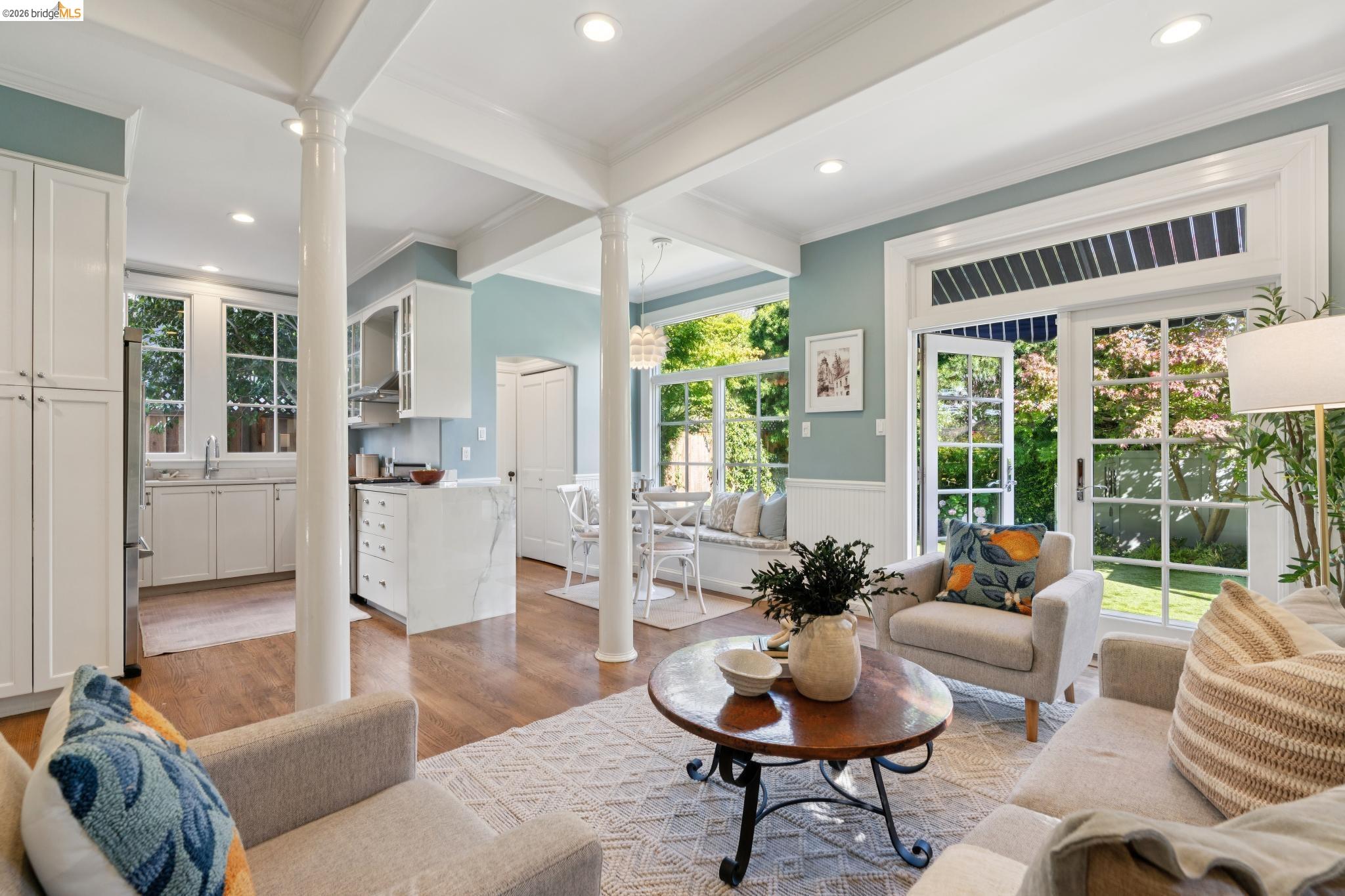 901 Paramount Road Oakland, CA 94610 - Photo 29 of 61