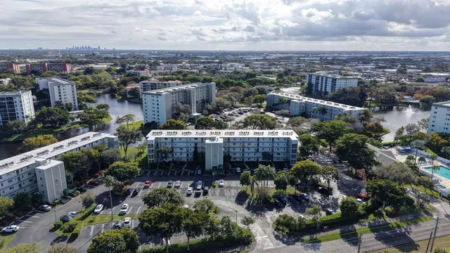 $228,998 | 2230 North Cypress Bend Drive, Unit 108, Pompano Beach, FL 33069