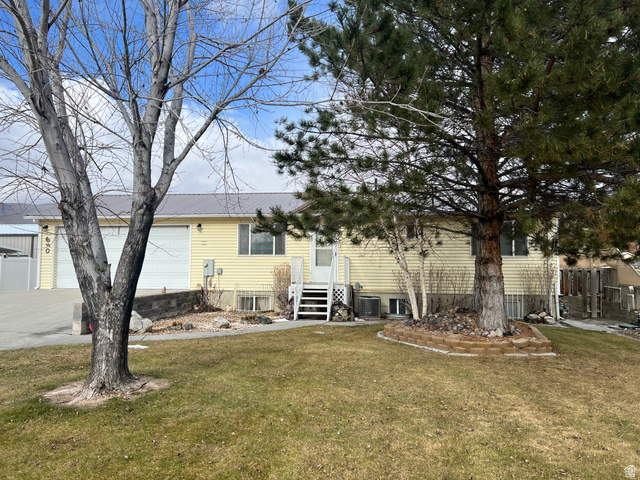 640 West Cyn Road Ferron, UT 84523 - Photo 1 of 45