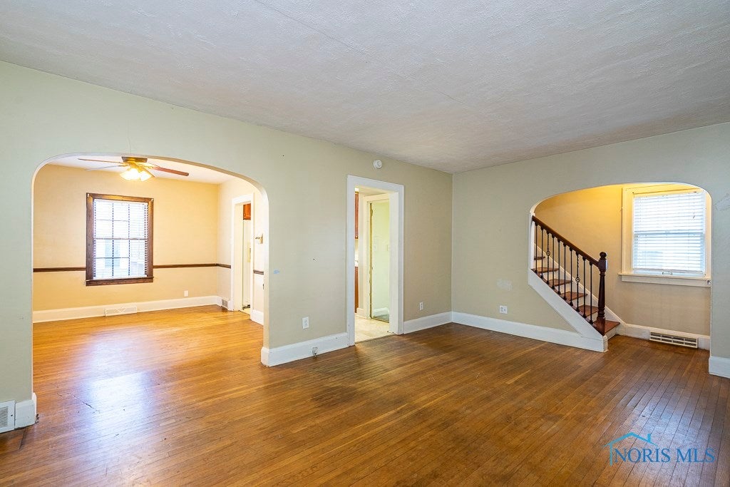 2141 Loxley Road Toledo, OH 43613 - Photo 10 of 31 Gallery Image 10