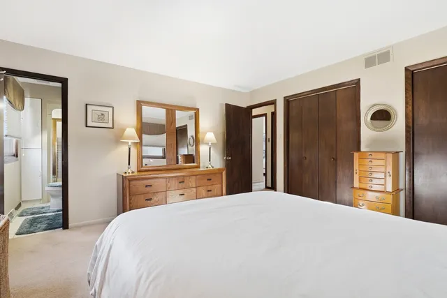 $519,900 | 120 Apple Avenue, Lemont, IL 60439