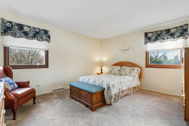 $519,900 | 120 Apple Avenue, Lemont, IL 60439