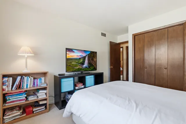 $519,900 | 120 Apple Avenue, Lemont, IL 60439