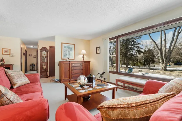 $519,900 | 120 Apple Avenue, Lemont, IL 60439