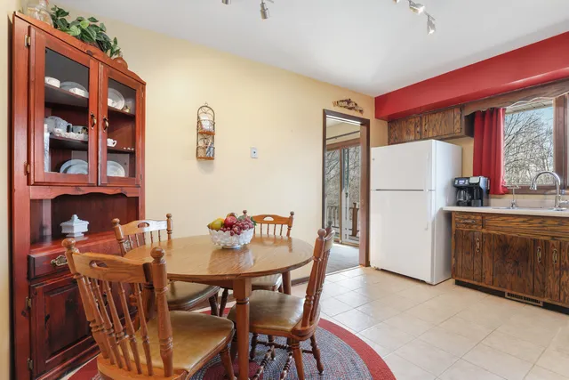 $519,900 | 120 Apple Avenue, Lemont, IL 60439