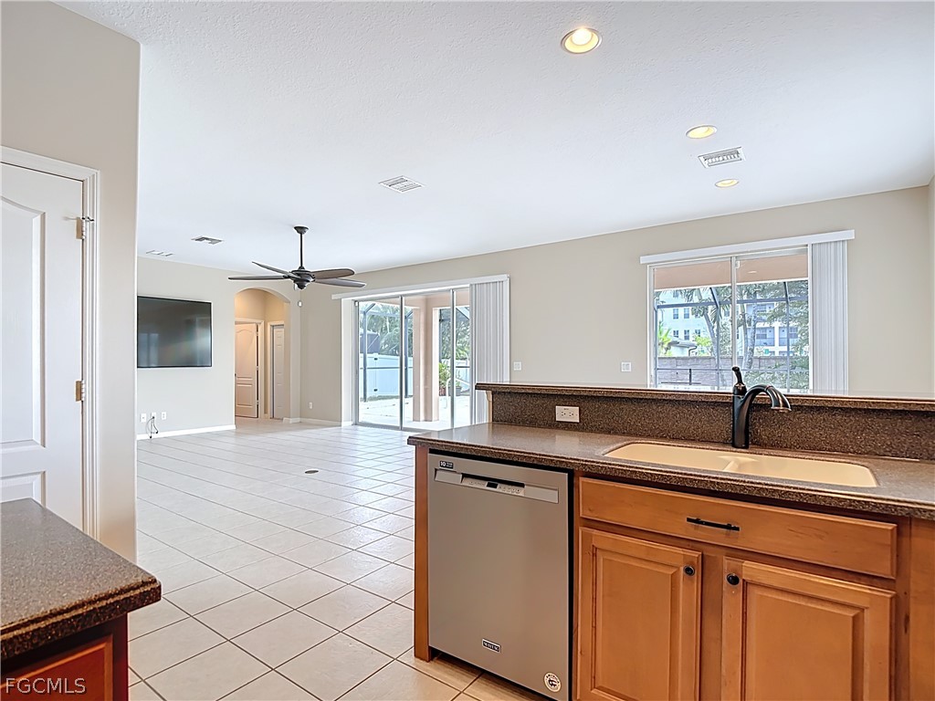 2798 Via Piazza Loop Fort Myers, FL 33905 - Photo 25 of 49