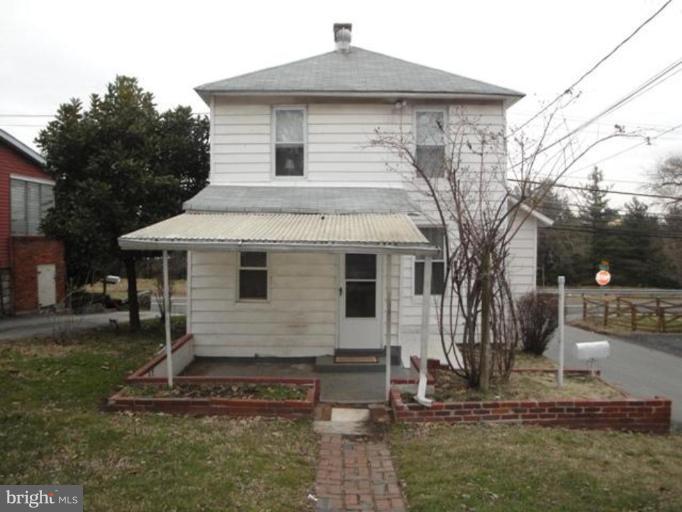 1002 Old North Point Road Baltimore, MD 21222 - Photo 1 of 16 Exterior (Main)