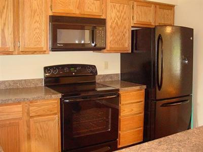 3497 Boston Road Lexington, KY 40503 - Photo 4 of 21 Fully-updated kitchen with black applian
