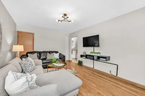 $240,000 | 5648 North Dexter Avenue, Glendale, WI 53209