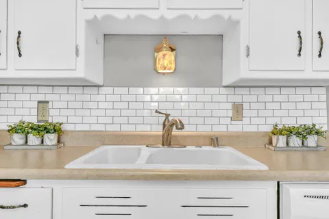 $240,000 | 5648 North Dexter Avenue, Glendale, WI 53209