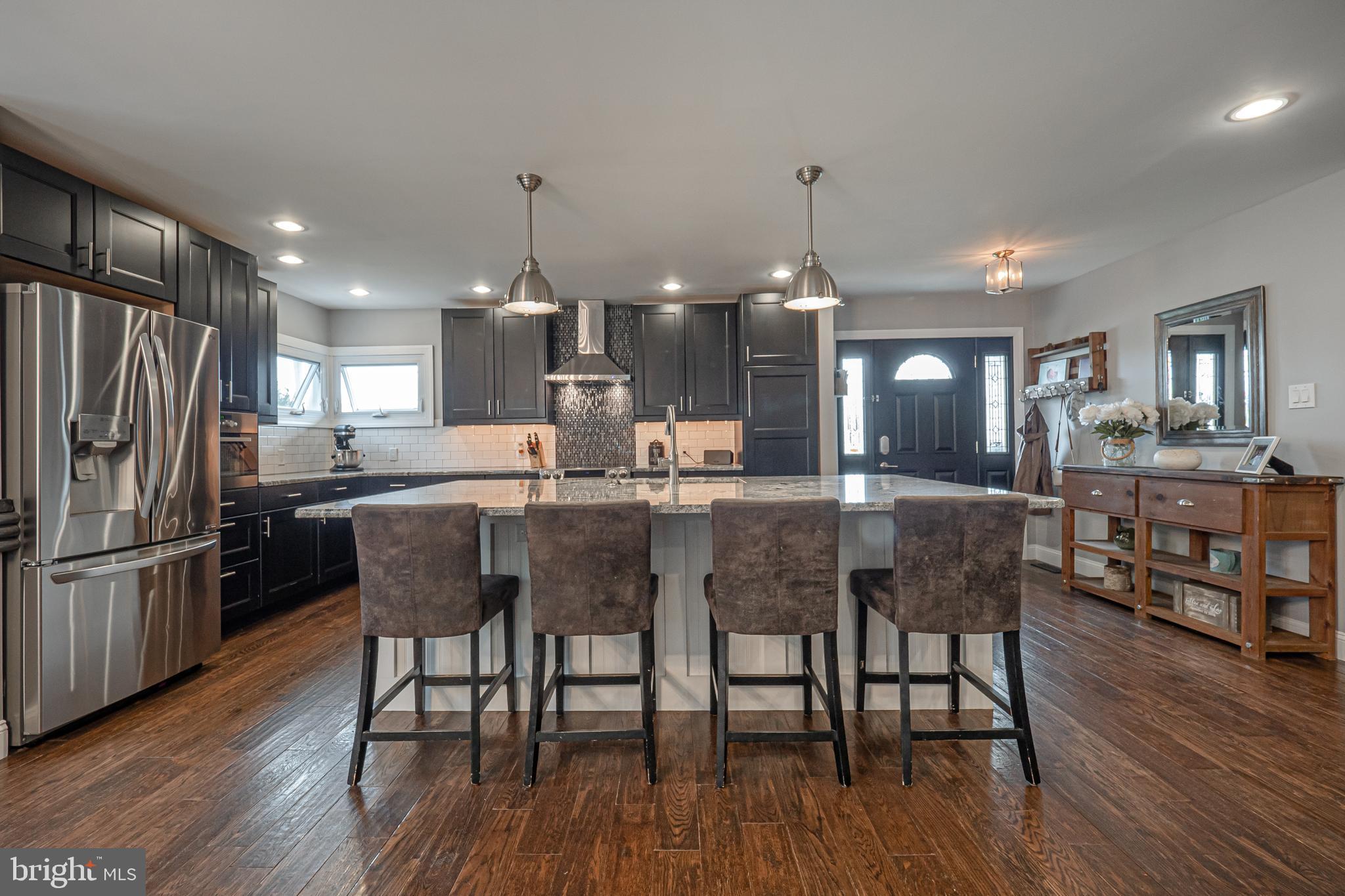 446 Foster Drive Springfield, PA 19064 - Photo 9 of 54