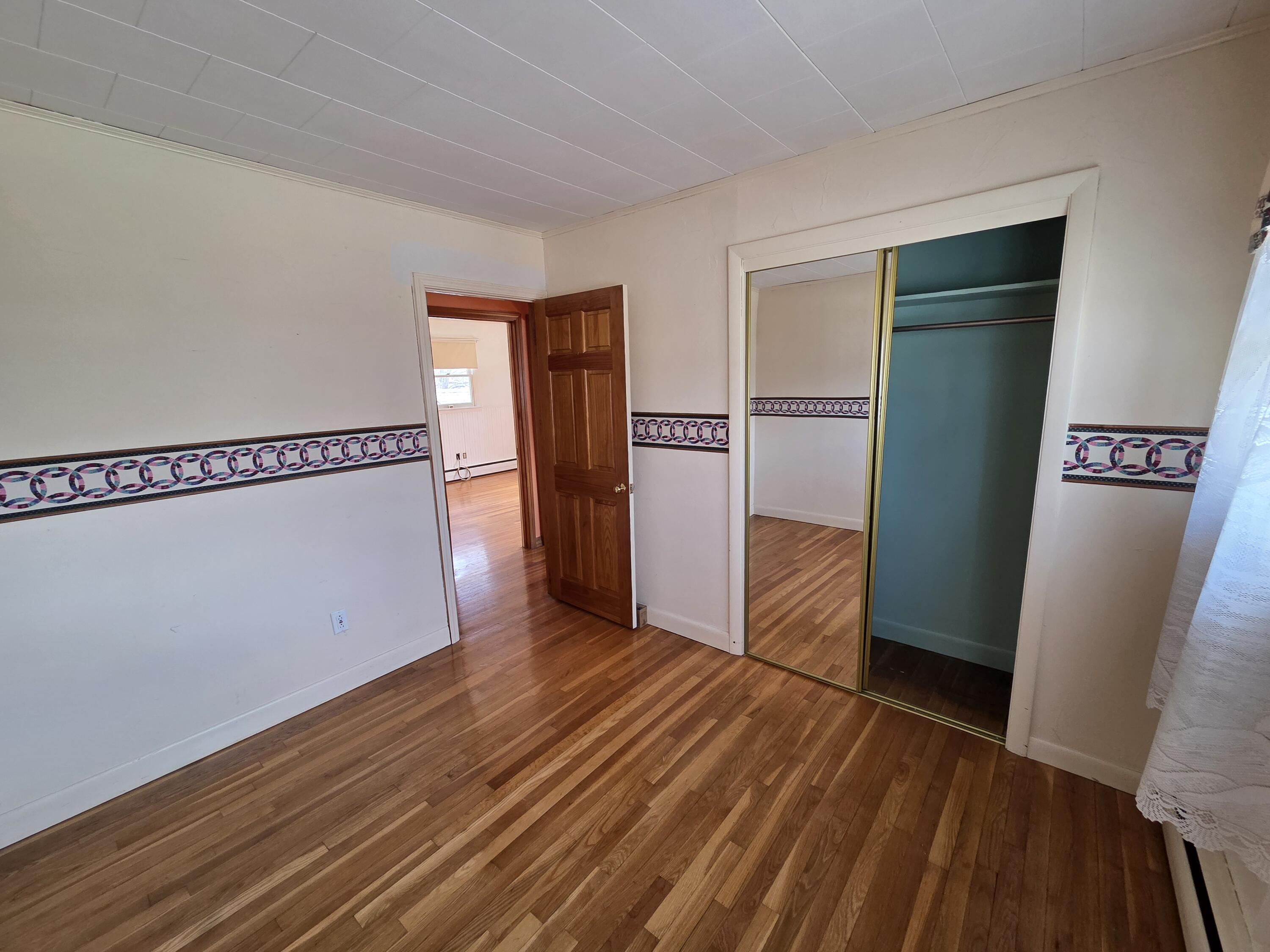 277 Pearl Street Bangor, ME 04401 - Photo 26 of 48 20260402_121806