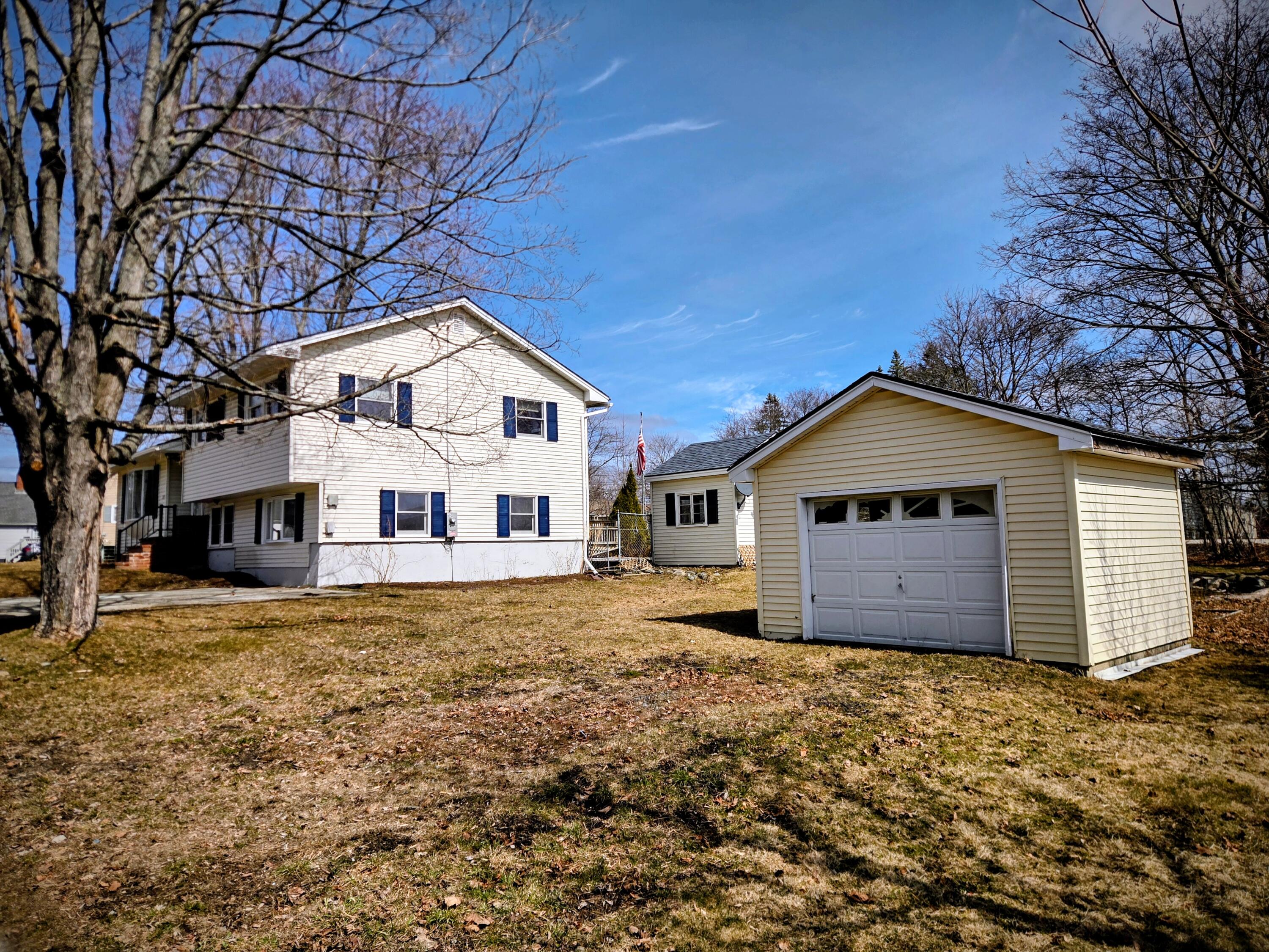 277 Pearl Street Bangor, ME 04401 - Photo 3 of 48 20260402_120811~2