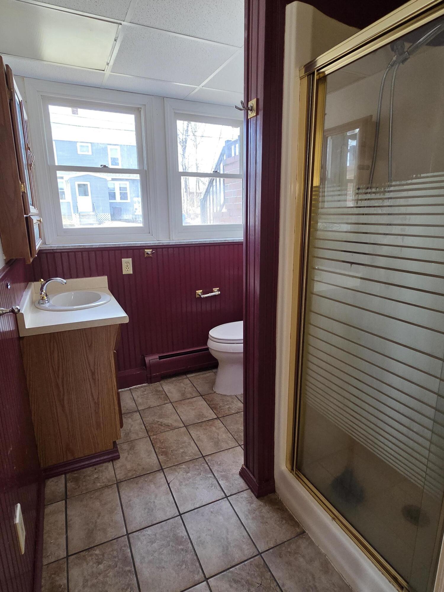 277 Pearl Street Bangor, ME 04401 - Photo 37 of 48 20260402_121350