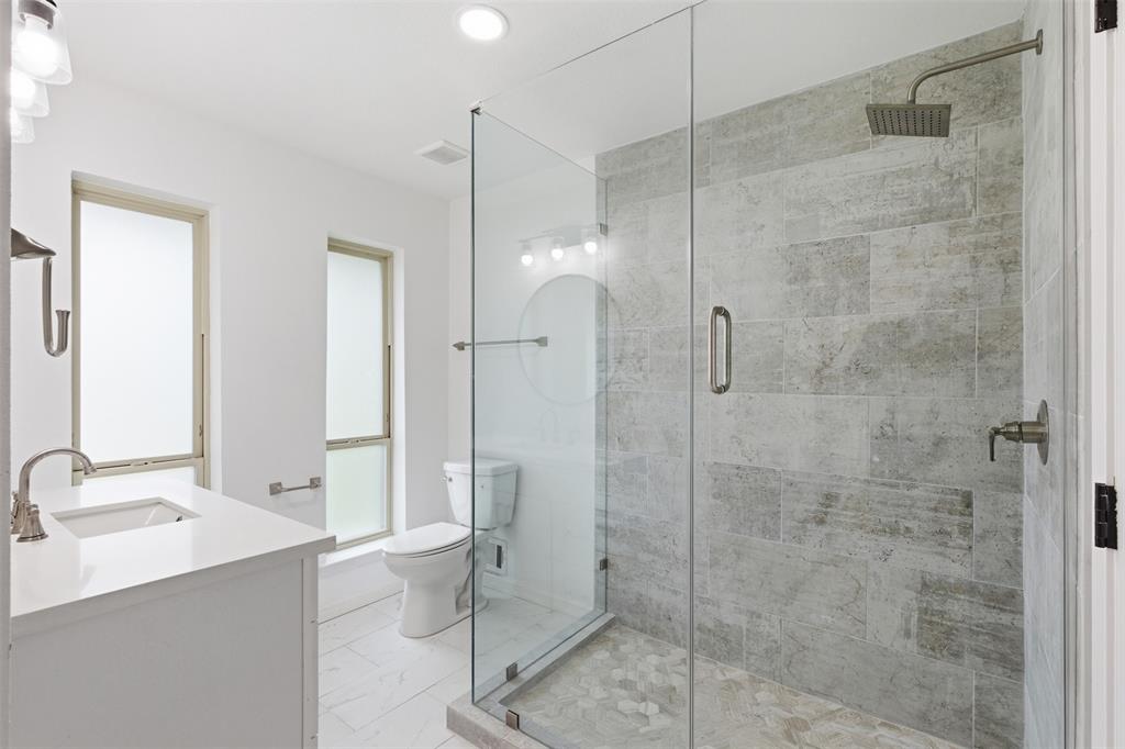 11022 Ferndale Road Dallas, TX 75238 - Photo 17 of 26 Gallery Image 17