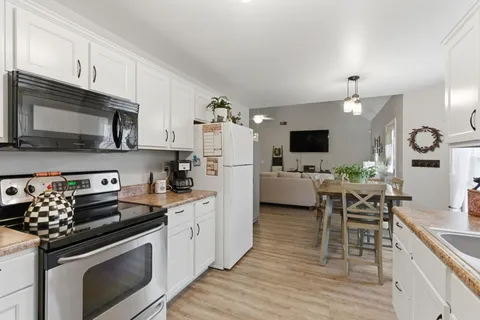 $365,000 | 101 Jessikas Place, Dickson, TN 37055