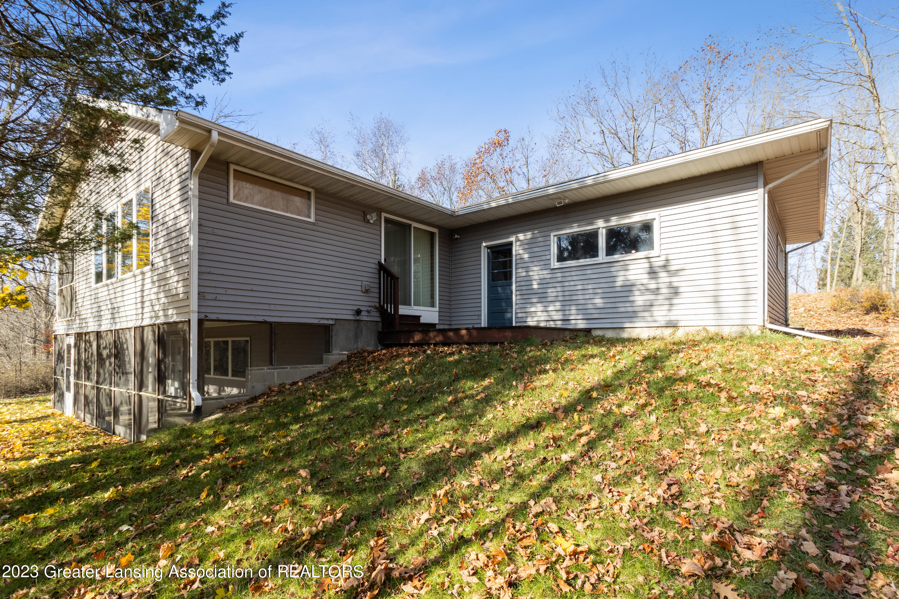1465 Harper Road Mason, MI 48854 - Photo 33 of 41 37-1465-Harper-Rd-Mason-MI-48854-WindowS