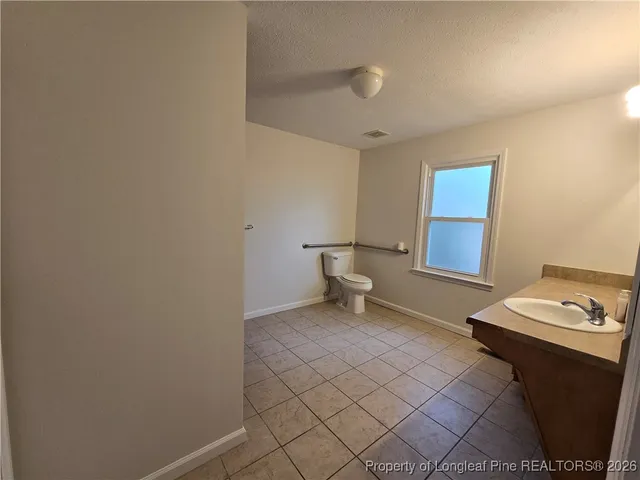 $1,475 | 1606 Gilmore Street, Fayetteville, NC 28301