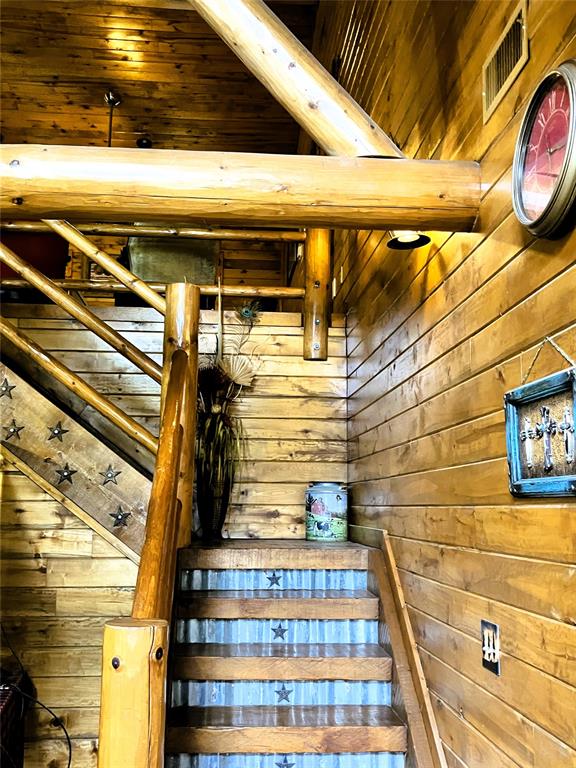 783 County Road 4420 Whitewright, TX 75491 - Photo 17 of 40 a view of entryway