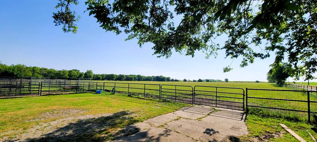 783 County Road 4420 Whitewright, TX 75491 - Photo 37 of 40 a view of an ocean and beach