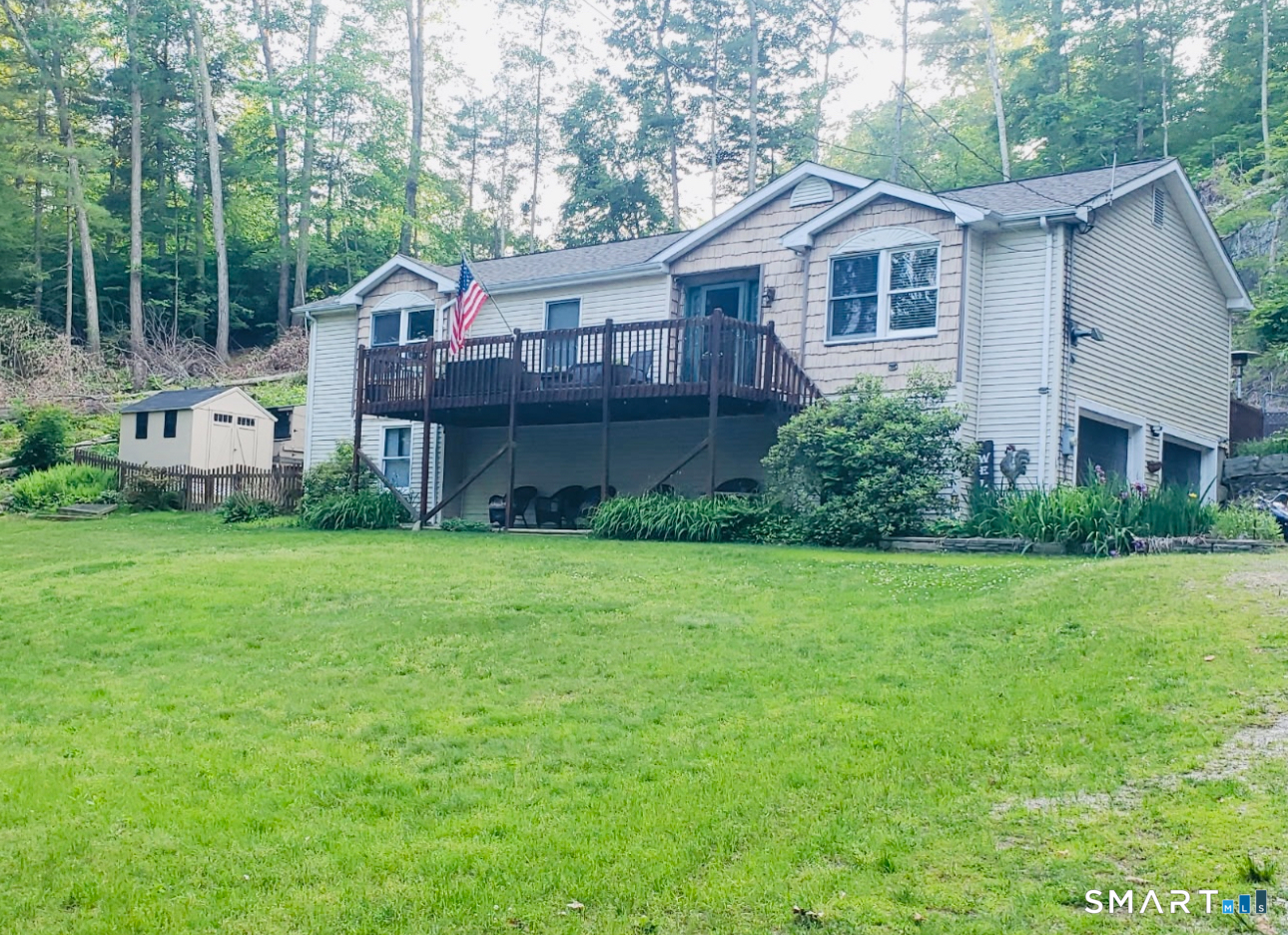 150 Searles Road Pomfret, CT 06259 - Photo 1 of 27