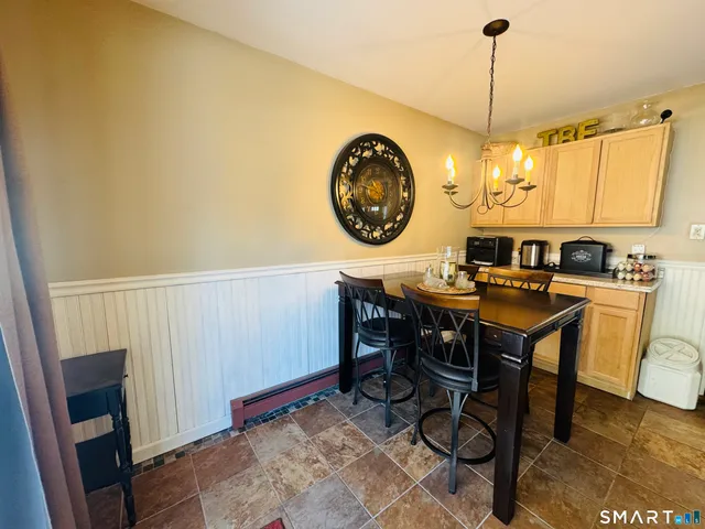 $359,900 | 150 Searles Road, Pomfret, CT 06259