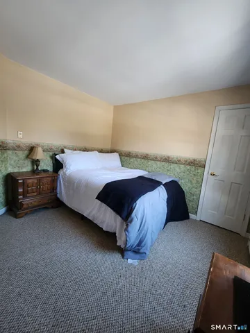 $359,900 | 150 Searles Road, Pomfret, CT 06259